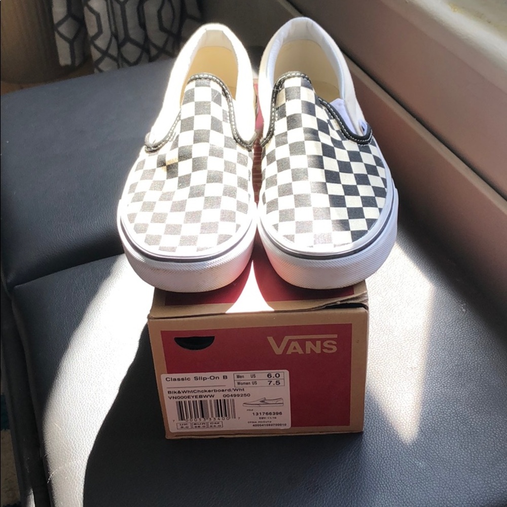 Vans slip on